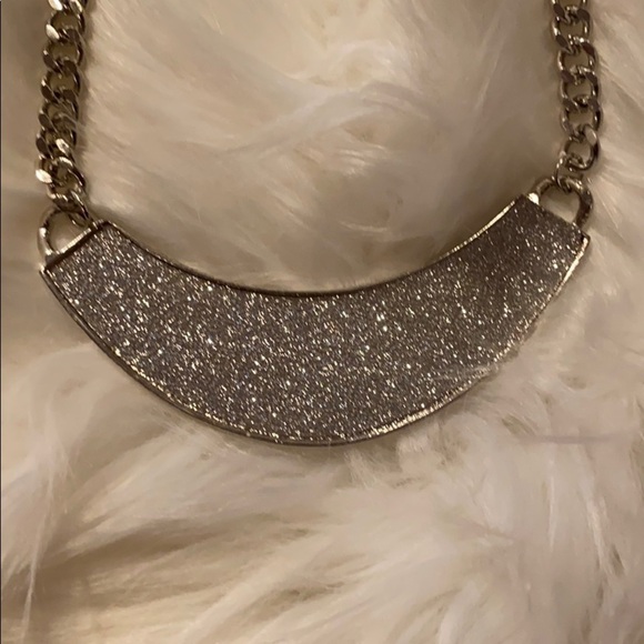 Statement Necklace - Picture 3 of 6